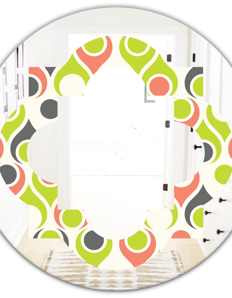 DesignQ Retro Abstract Drops II - Modern Round Or Oval Wall Mirror - Quatrefoil