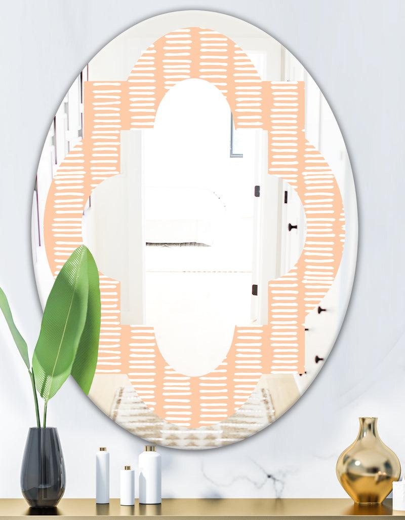 DesignQ Retro Abstract Lines Pattern - Modern Round Or Oval Wall Mirror - Quatrefoil