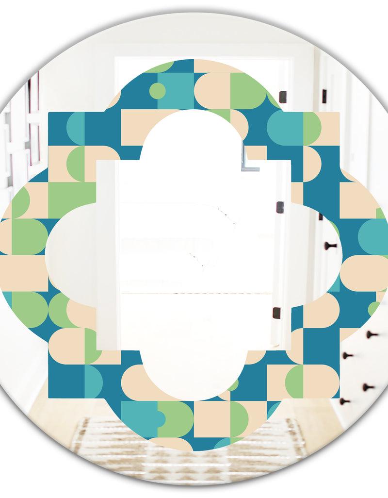 DesignQ Retro Abstract Pattern I - Modern Round Or Oval Wall Mirror - Quatrefoil