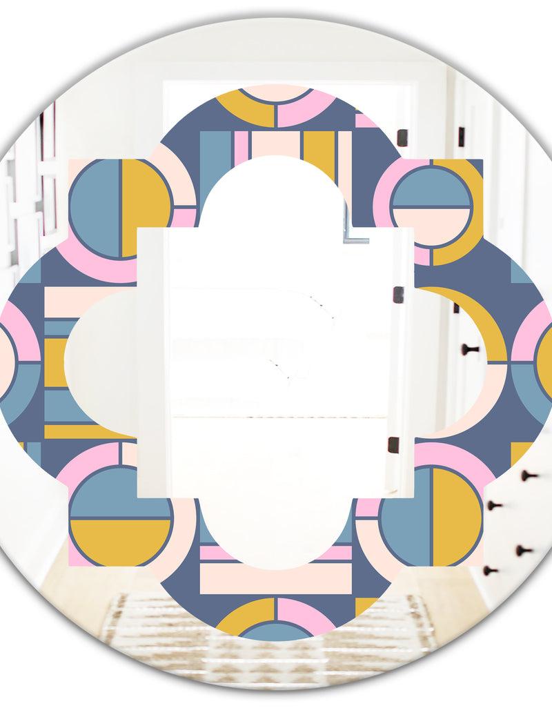 DesignQ Retro Circular Design I - Modern Round Or Oval Wall Mirror - Quatrefoil