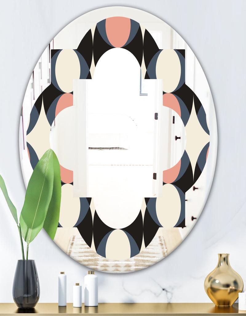 DesignQ Retro Circular Pattern II - Modern Round Or Oval Wall Mirror - Quatrefoil