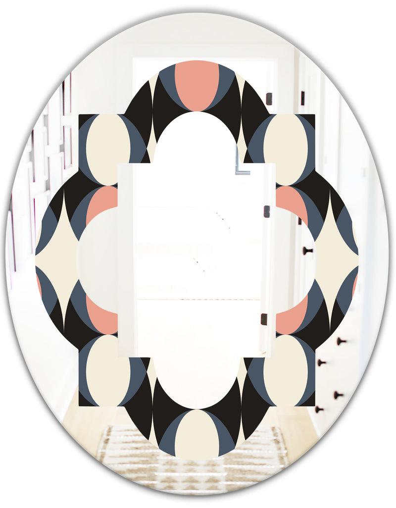 DesignQ Retro Circular Pattern II - Modern Round Or Oval Wall Mirror - Quatrefoil