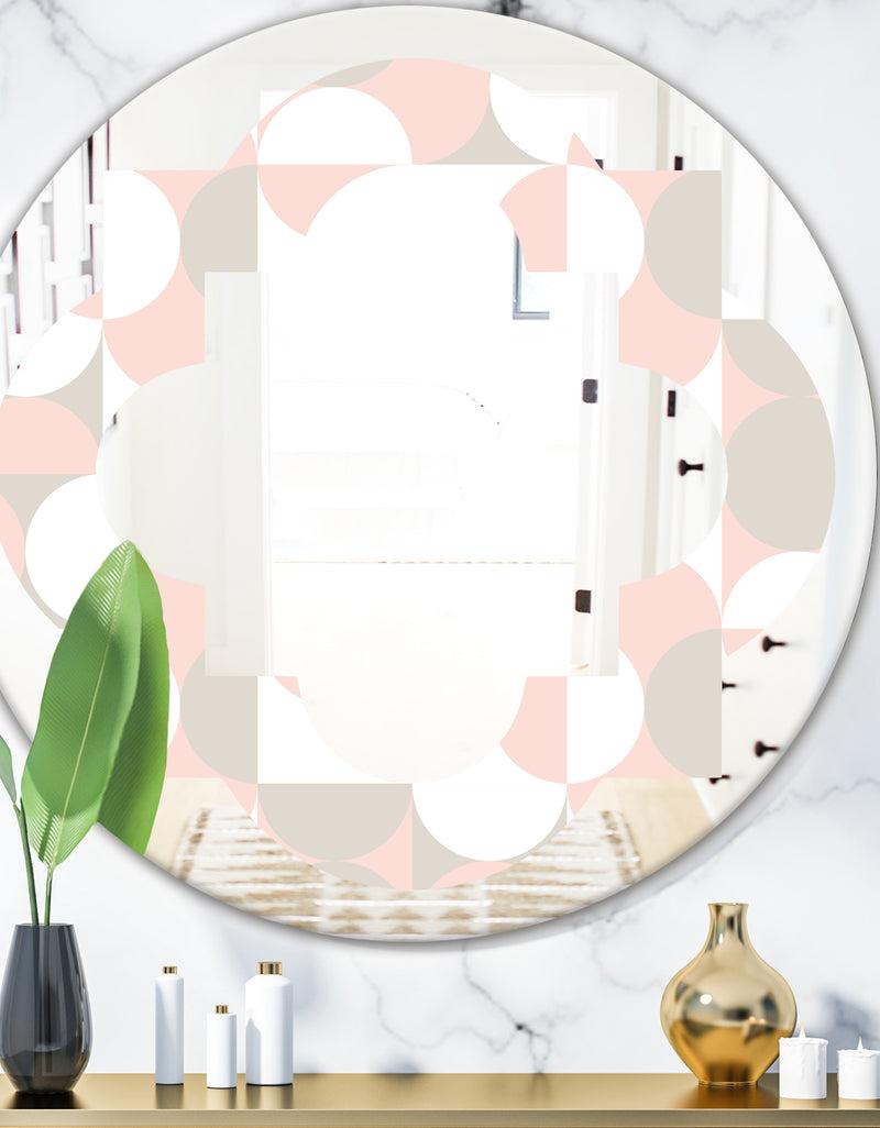 DesignQ Retro Circular Pattern III - Modern Round or Oval Wall Mirror - Quatrefoil