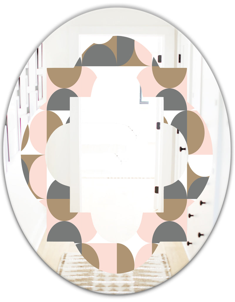 DesignQ Retro Circular Pattern IV - Modern Round Or Oval Wall Mirror - Quatrefoil