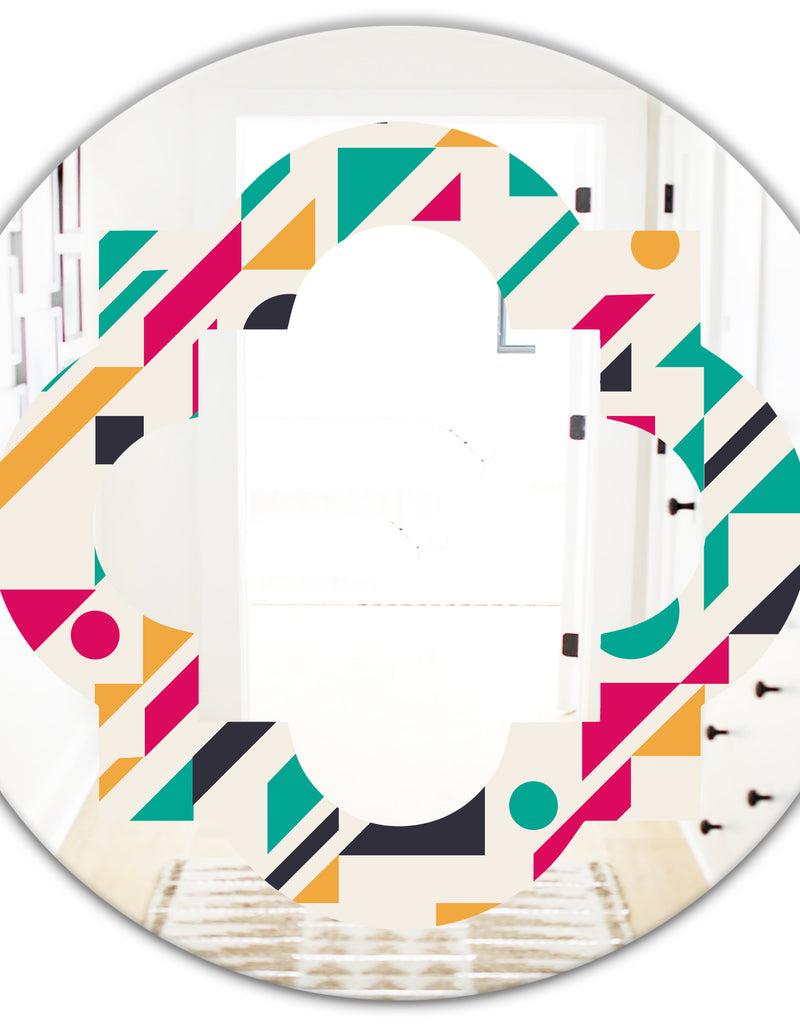 DesignQ Retro Geometric Design III - Modern Round Or Oval Wall Mirror - Quatrefoil