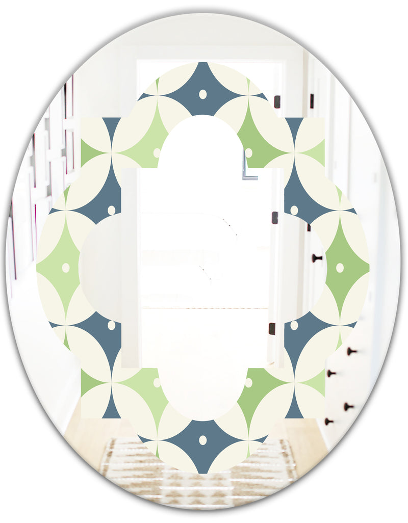 DesignQ Retro Geometric Design V - Modern Round Or Oval Wall Mirror - Quatrefoil