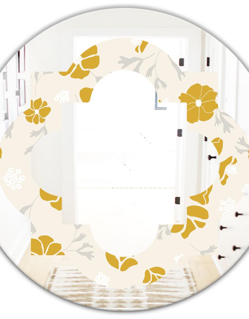 DesignQ Retro Handdrawn Poppies III - Cottage Round Or Oval Wall Mirror - Quatrefoil