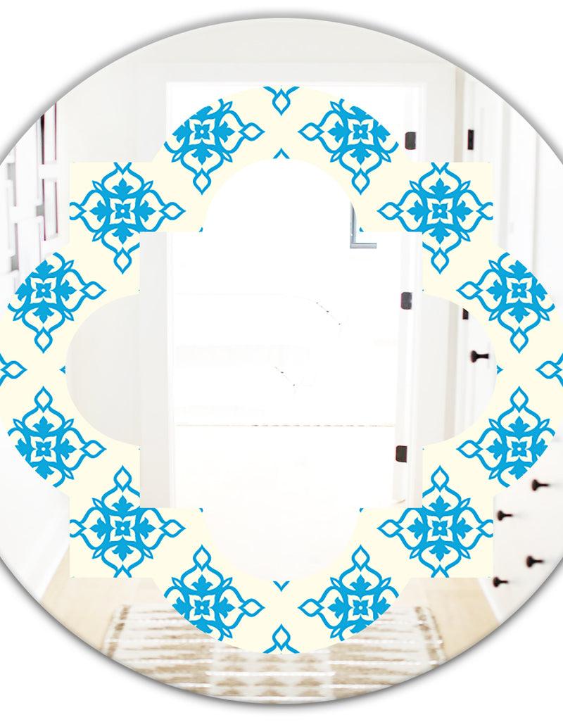 DesignQ Retro Ornamental Pattern I - Modern Round Or Oval Wall Mirror - Quatrefoil