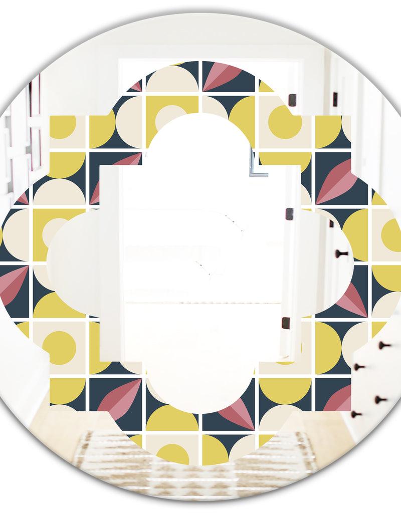 DesignQ Retro Pattern In Mosaic Style - Modern Round Or Oval Wall Mirror - Quatrefoil