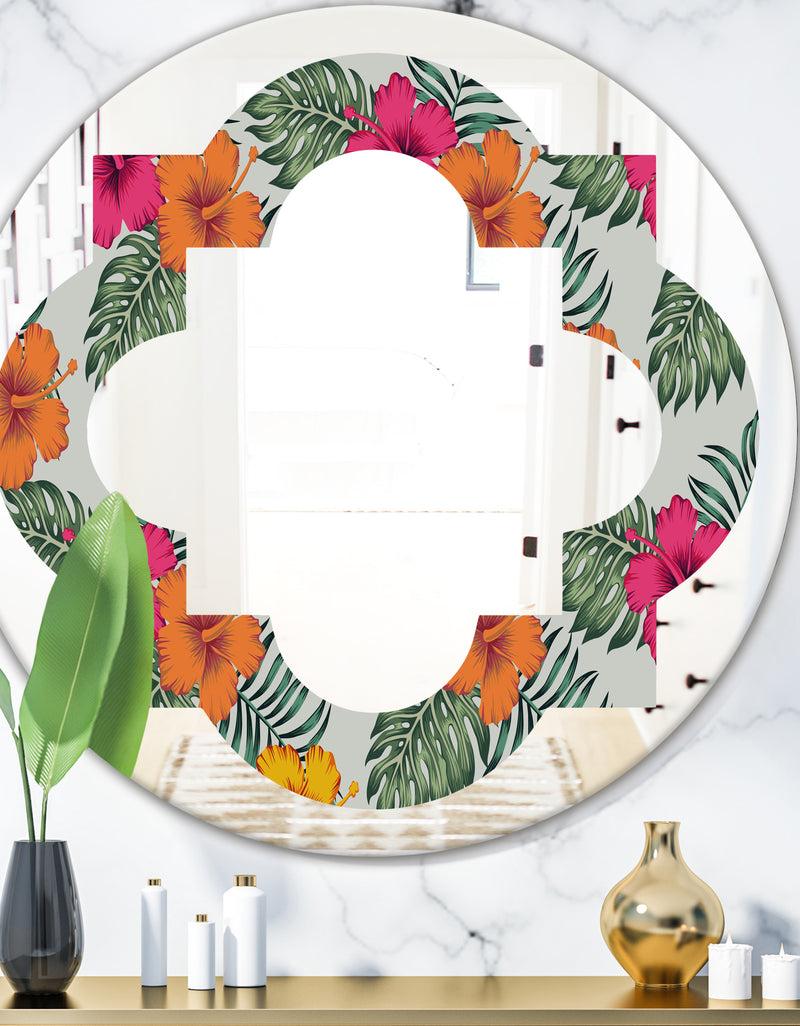 DesignQ Retro tropical Leaves III - Cottage Round or Oval Wall Mirror - Quatrefoil