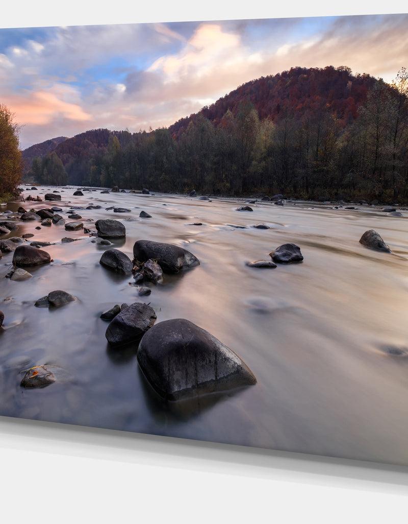 DesignQ Rocky Mountain River In Autumn - Seashore Wall Art On Canvas