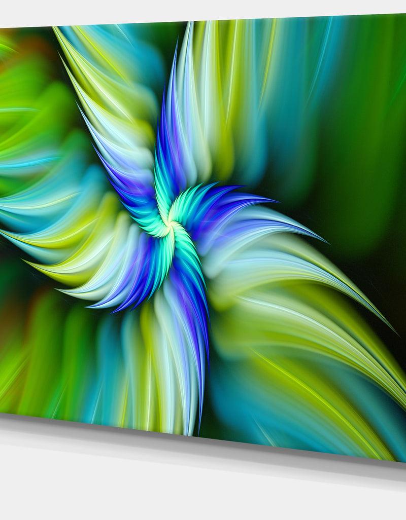 DesignQ Rotating Fractal Green Star - Extra Large Floral Wall Art On Canvas