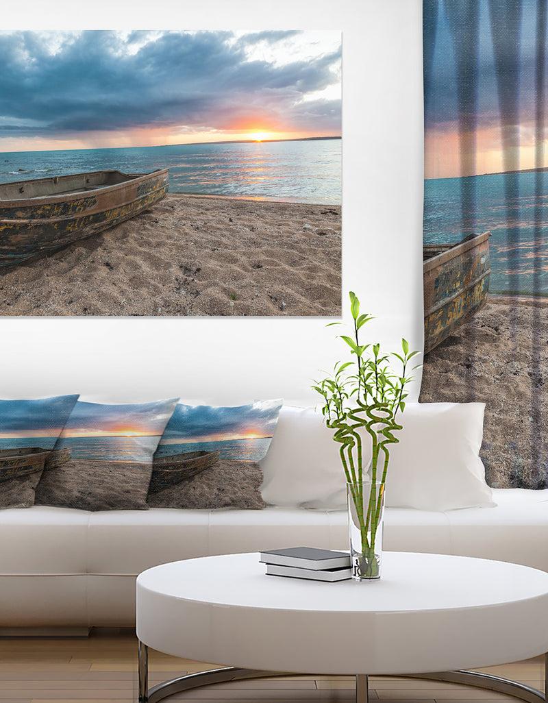 DesignQ Rusty Row Boat on Sand at Sunset - Extra Large Seascape Art Canvas