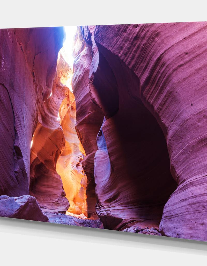 DesignQ Sandstone Layer In Antelope Canyon - Canyon Photography On Wrapped Canvas