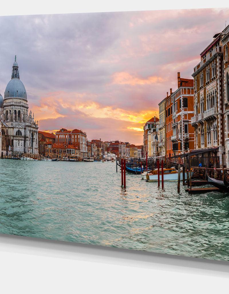 DesignQ Santa Maria Della Salute - Cityscape Canvas Wall Art