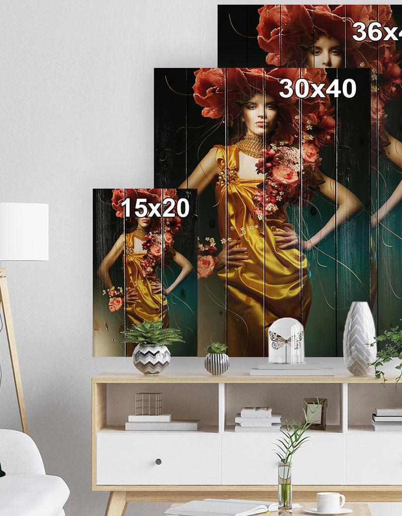 DesignQ Sensual Woman In Yellow Dress - Portrait Print On Natural Pine Wood