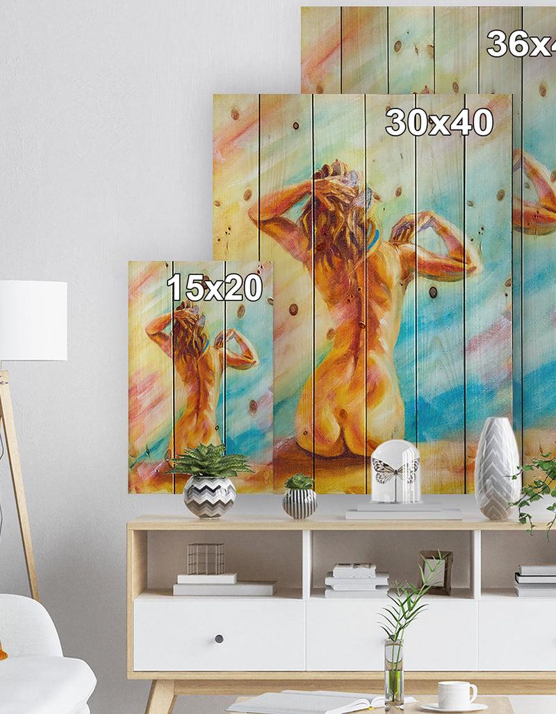 DesignQ Sensual Woman Sitting - Sensual Print On Natural Pine Wood
