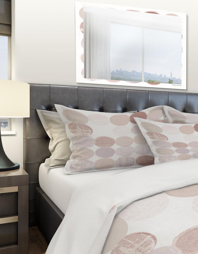 DesignQ Shade Of Pink Geometric Dots I - Geometric Duvet Cover Set