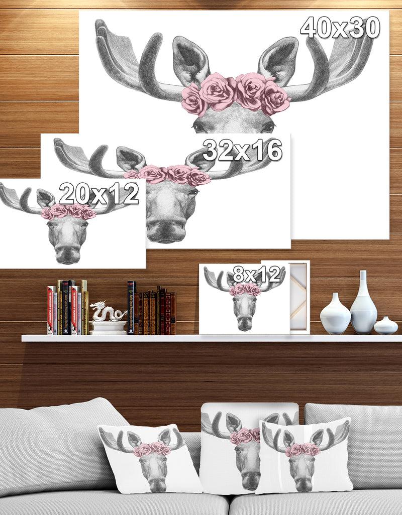 DesignQ Silver Orchid Moose With Floral Head Wreath