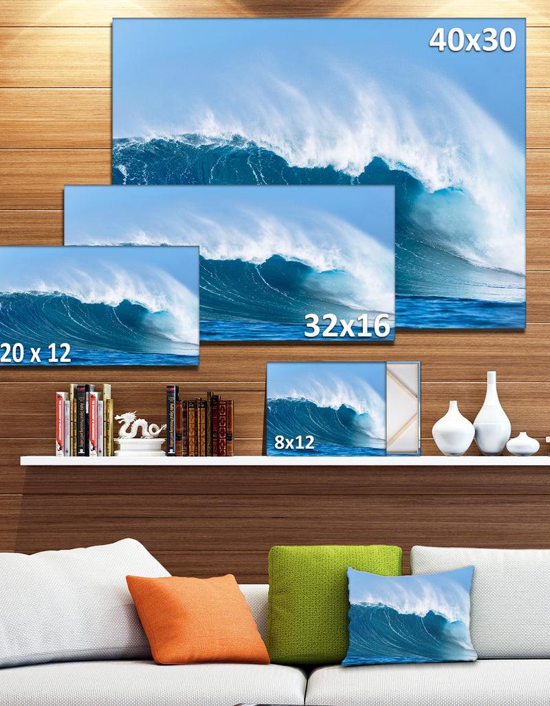 DesignQ Sky Hitting Ocean Waves - Seascape Canvas Art Print