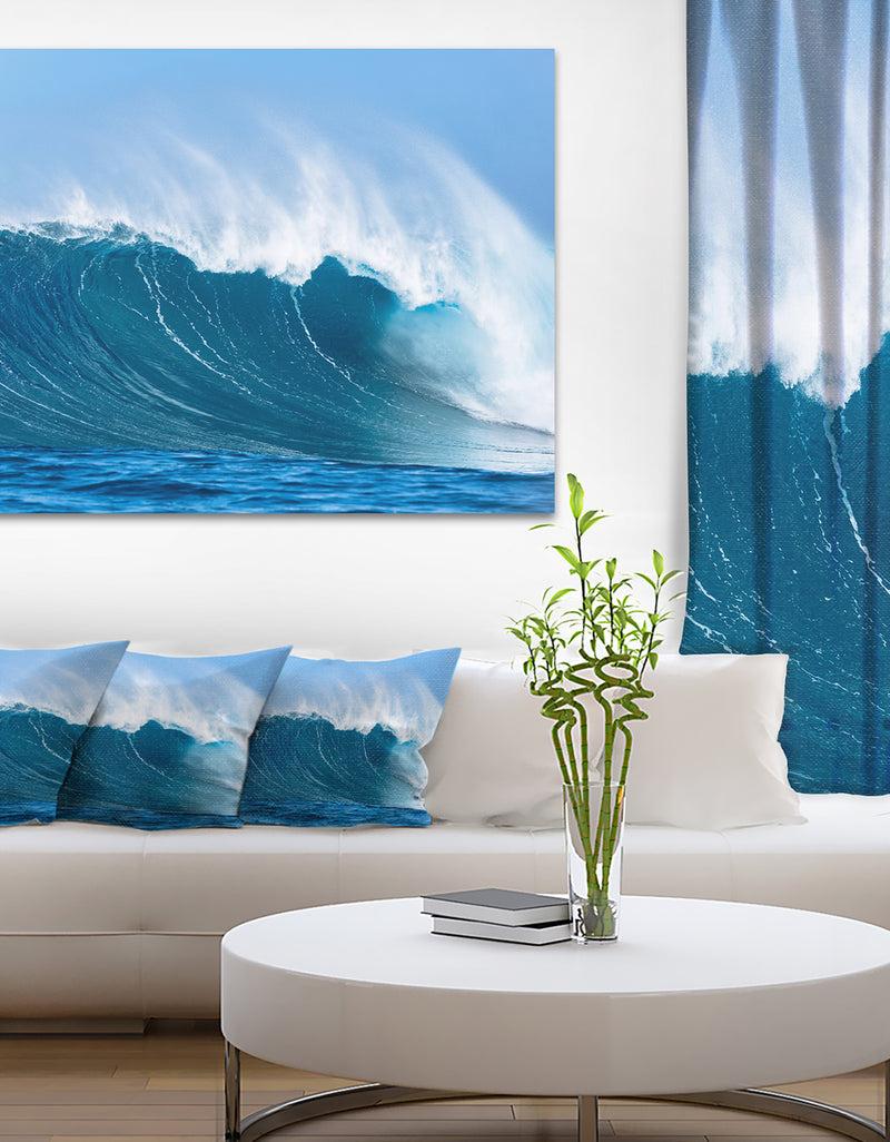 DesignQ Sky Hitting Ocean Waves - Seascape Canvas Art Print