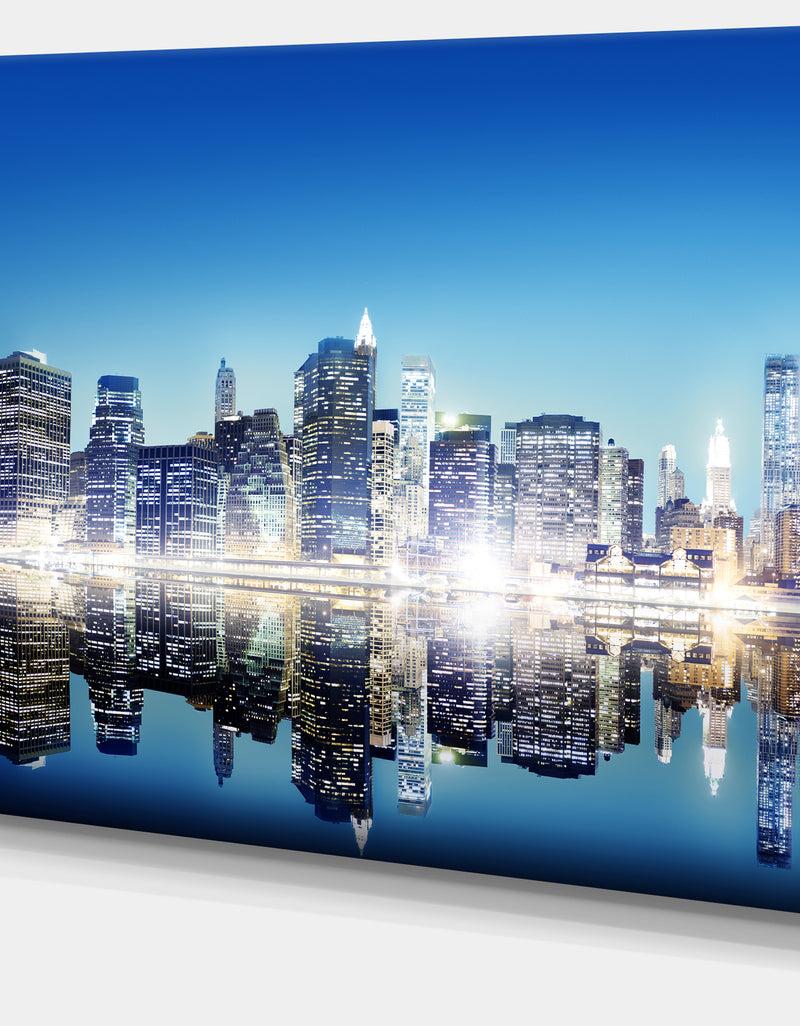 DesignQ Skyscraper On New York City - Cityscape Canvas Wall Art