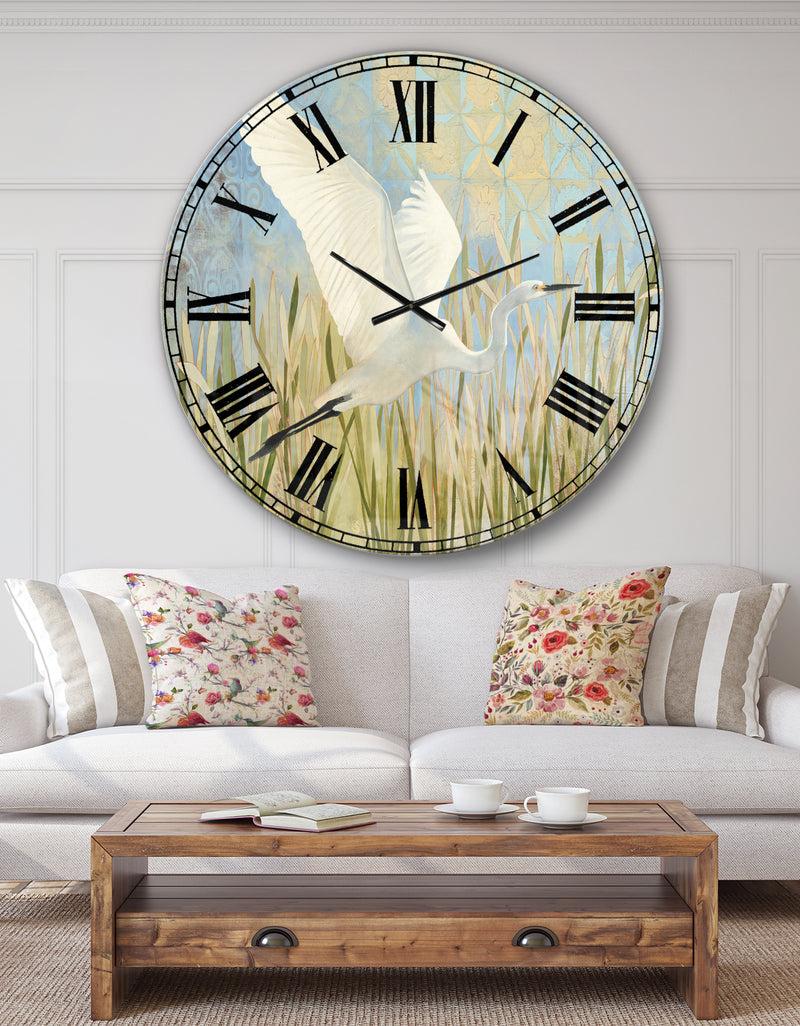 DesignQ Snowy Egret in Flight vII - Farmhouse Wall CLock