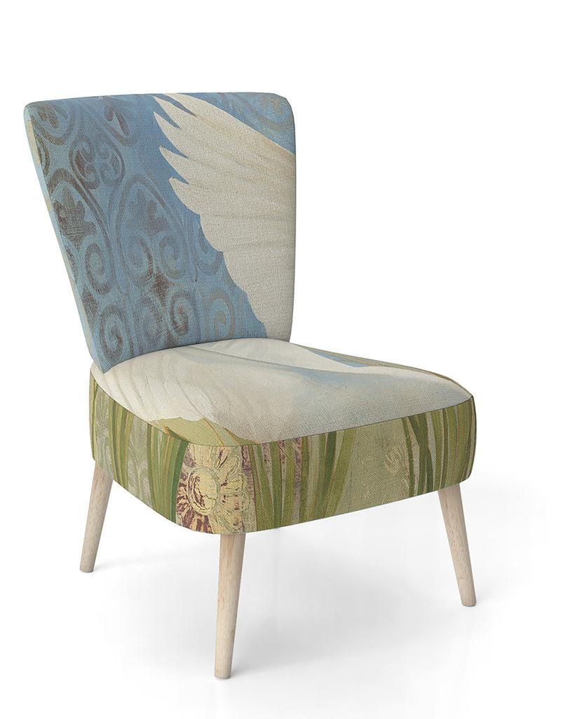 DesignQ Snowy Egret In Flight VII - Upholstered Farmhouse Accent Chair