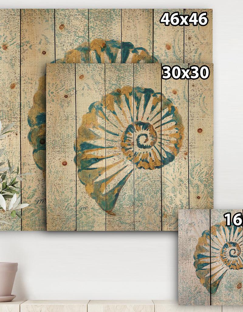 DesignQ Spiral Shell - Nautical & Coastal Print On Natural Pine Wood