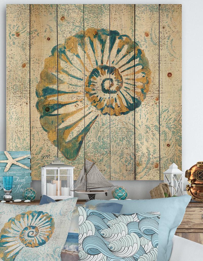 DesignQ Spiral Shell - Nautical & Coastal Print on Natural Pine Wood