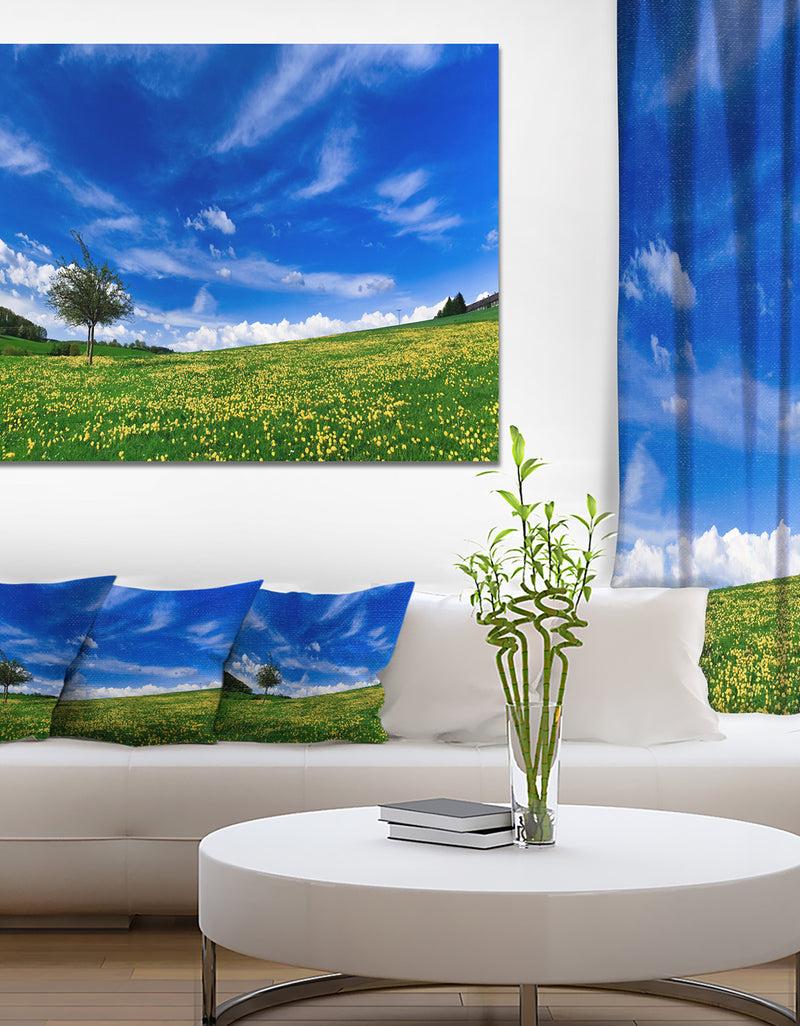 DesignQ Spring Landscape Green Fields - Landscape Canvas Wall Artwork