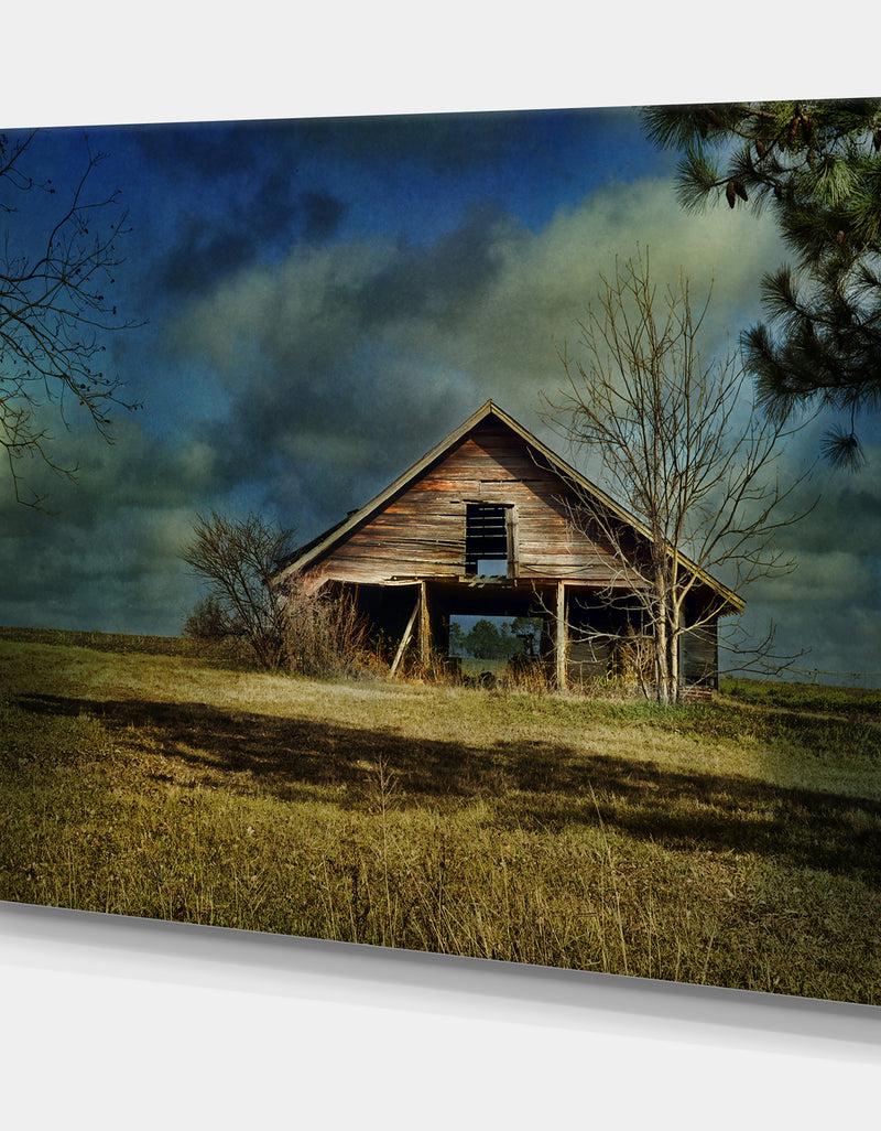 DesignQ Storm Barn II - Farmhouse Premium Canvas Wall Art