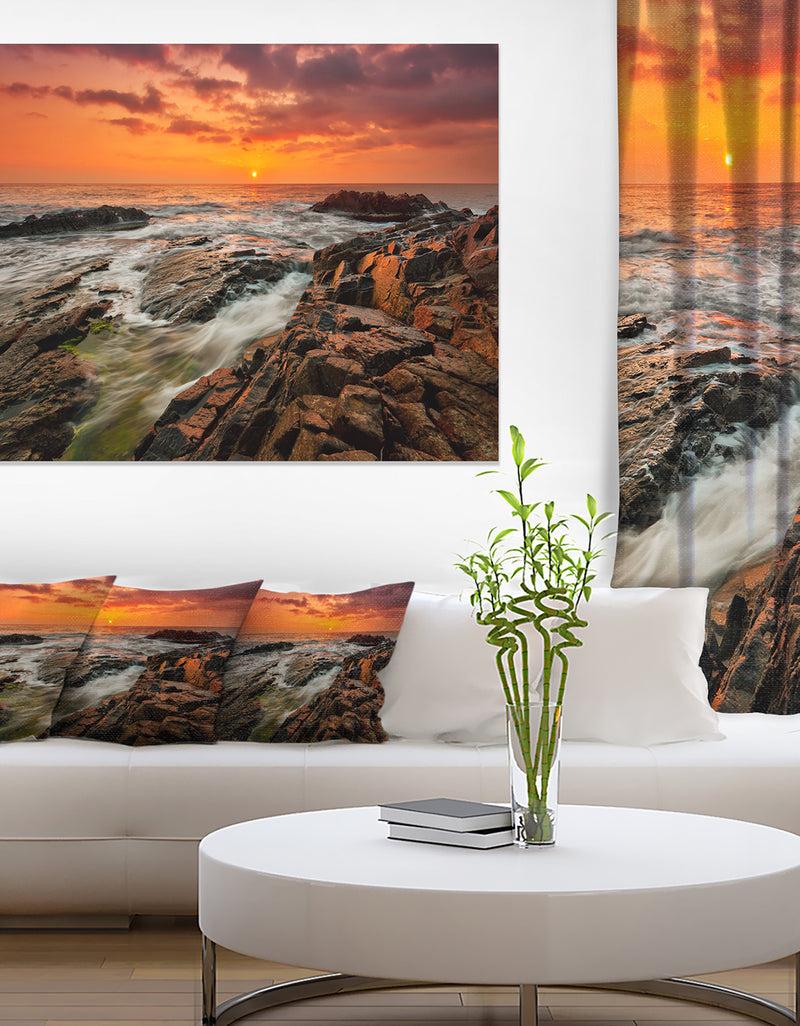 DesignQ Stormy Waves Rushing Into Rocks - Beach Canvas Wall Art
