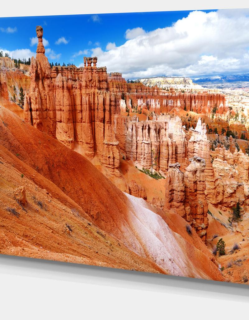 DesignQ Stunning Red Sandstone Hoodoos - Large Landscape Canvas Art Print