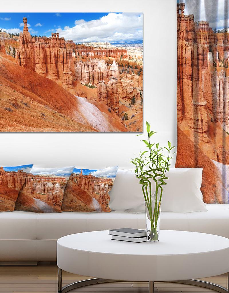 DesignQ Stunning Red Sandstone Hoodoos - Large Landscape Canvas Art Print