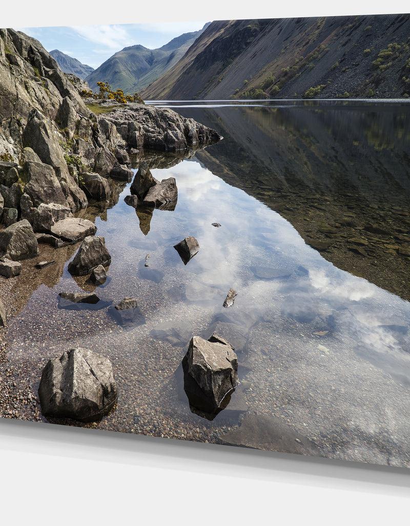 DesignQ Stunning Wast Water Reflection - Landscape Artwork Canvas
