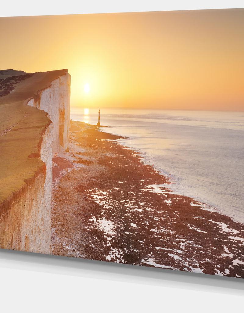 DesignQ Sunrise Over South Coast Of England - Modern Seashore Canvas Wall Art