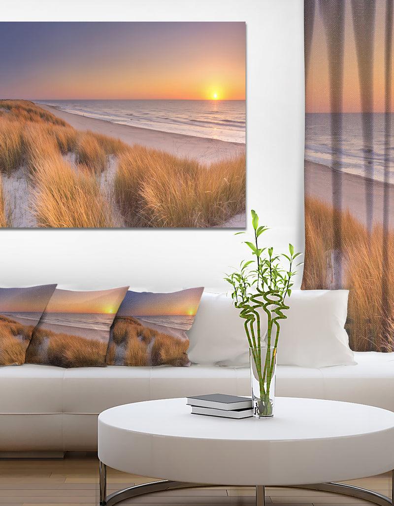 DesignQ Sunset On Texel Island Beach - Modern Seashore Canvas Wall Art