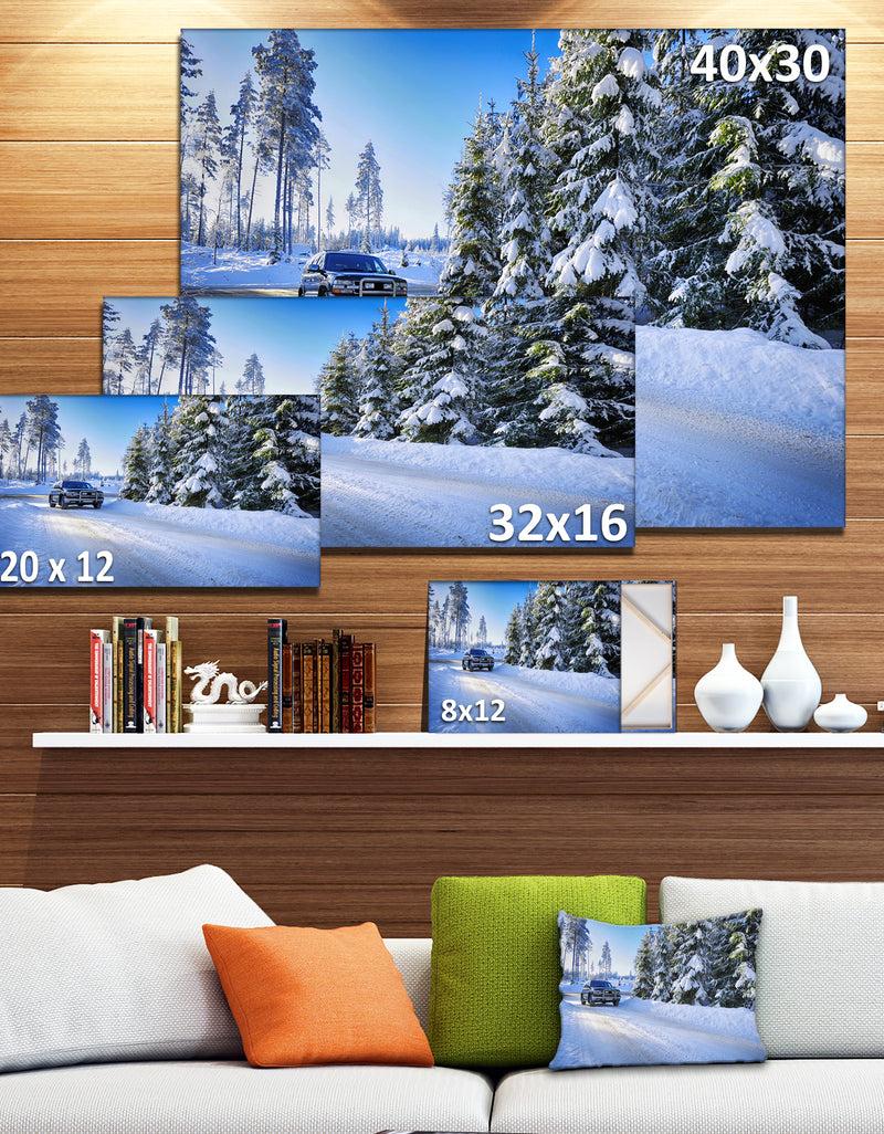 DesignQ SUV Car Though Snowy Winter - Landscape Canvas Wall Artwork