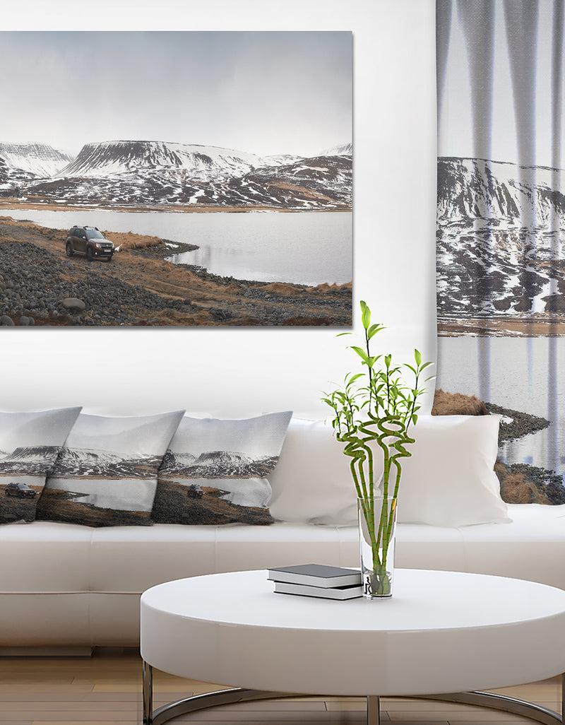 DesignQ SUV Road Trip Adventure - Landscape Canvas Wall Artwork