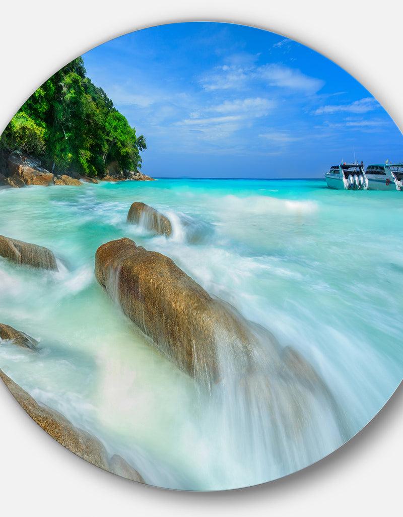 DesignQ Tachai Island In Thailand Landscape - Photo Round Metal Wall Art