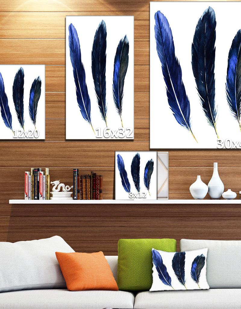 DesignQ Three Feathers - Animals Painting Print On Wrapped Canvas