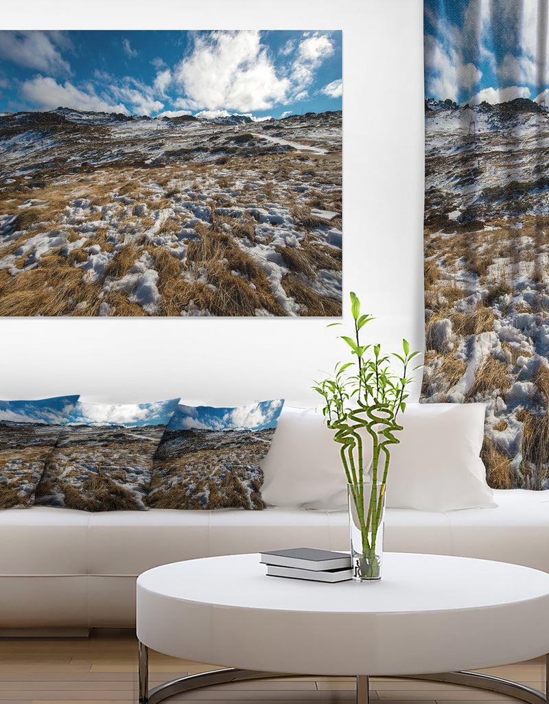 DesignQ Top of Kosciuszko National Park - Large Seashore Canvas Print