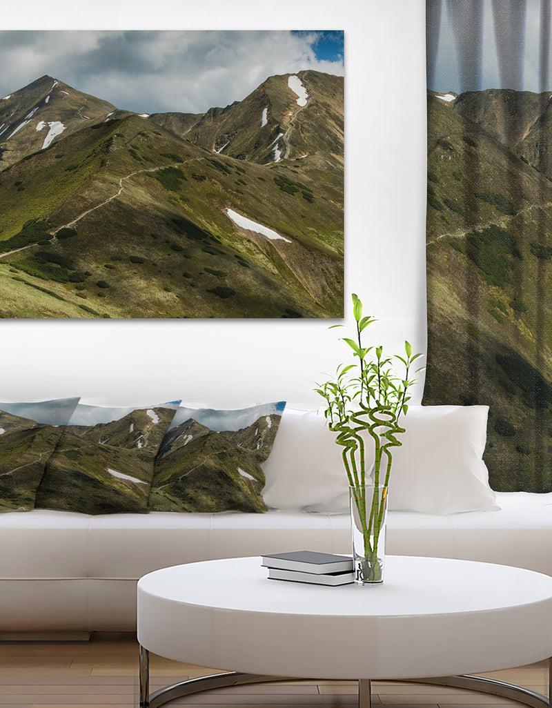DesignQ Trekking Patch in Tatra Mountains - Landscape Art Print Canvas