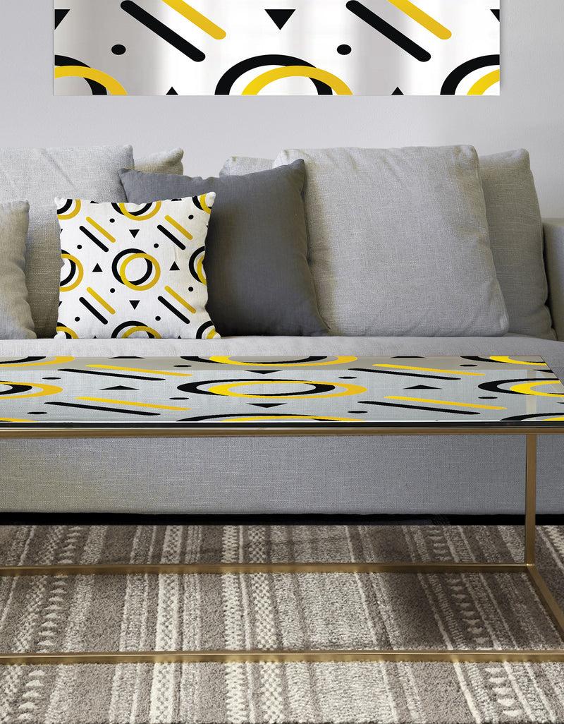 DesignQ Trendy Black And Gold Triangular Pattern I - Metal Glam Coffee Table
