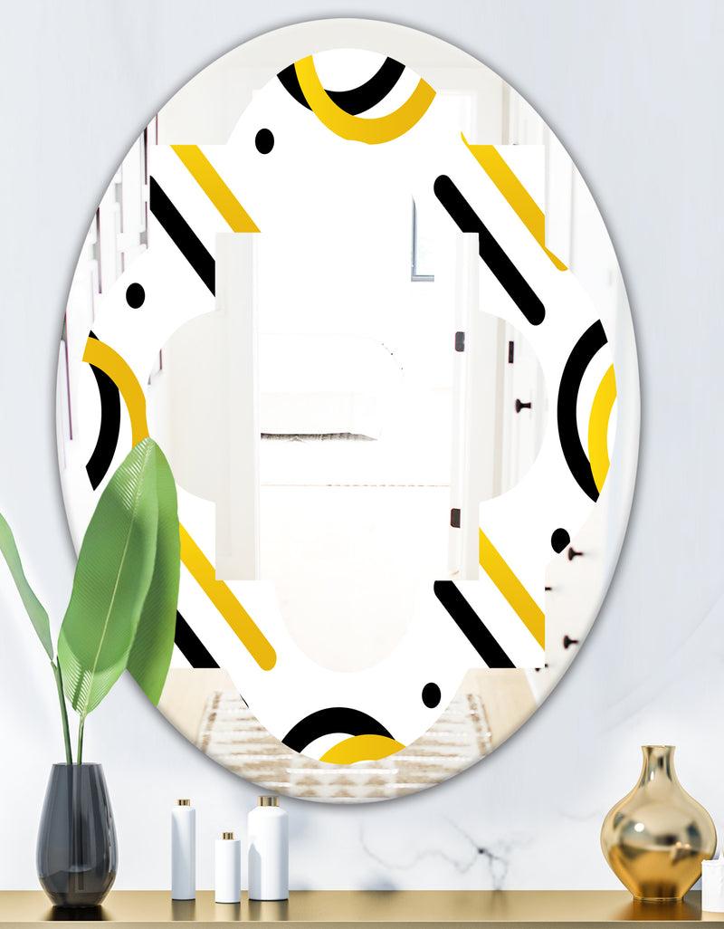 DesignQ Trendy Black And Gold Triangular Pattern I - Modern Round Or Oval Wall Mirror - Quatrefoil