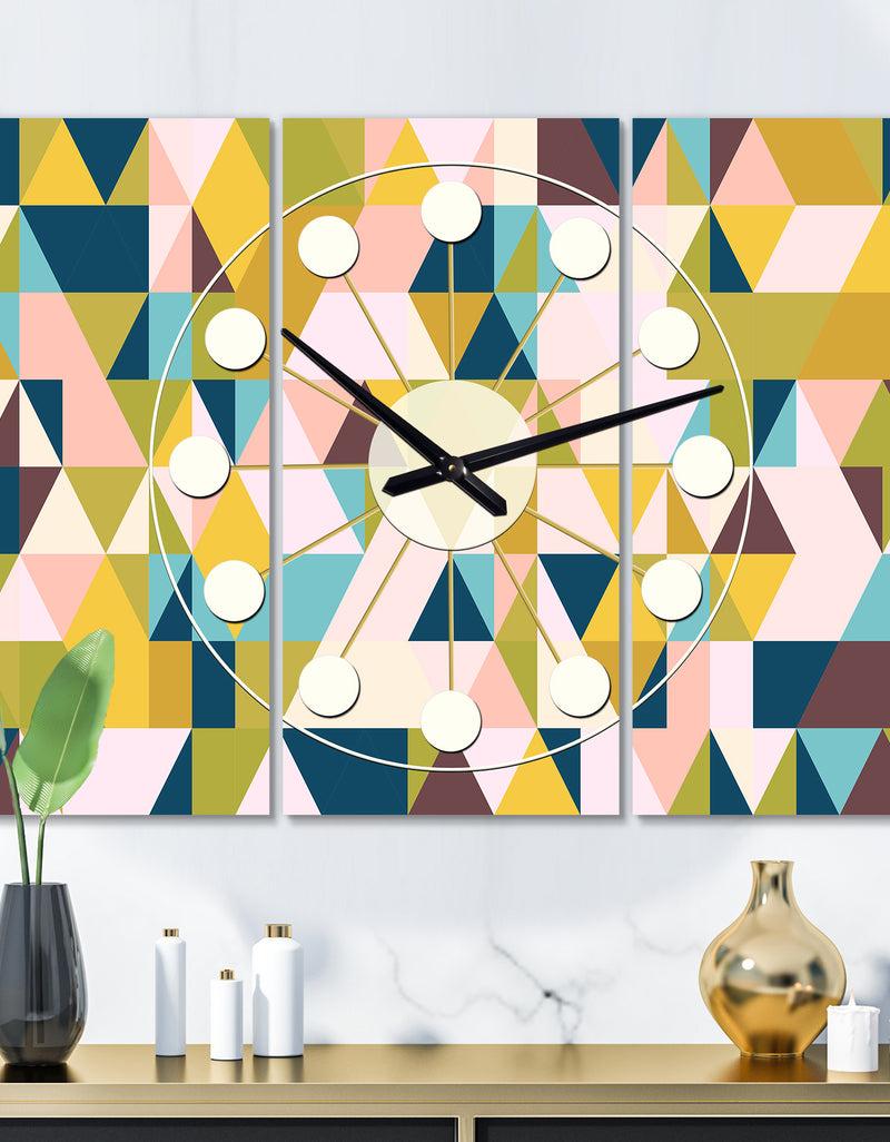 DesignQ Triangular Retro Design I - Oversized Mid-Century wall clock - 3 Panels