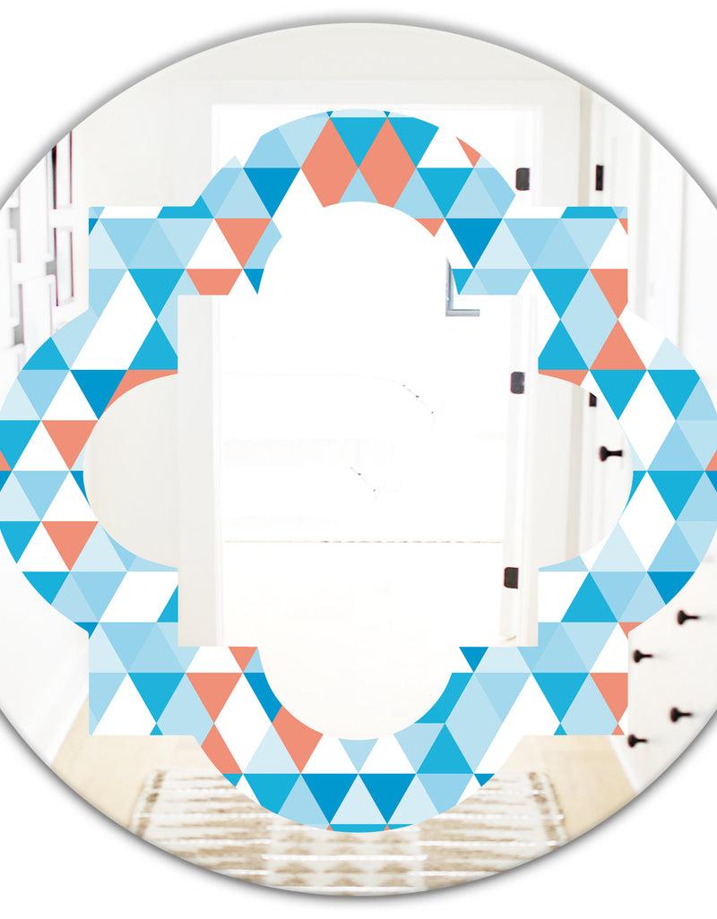 DesignQ Triangular Retro Design II - Modern Round Or Oval Wall Mirror - Quatrefoil