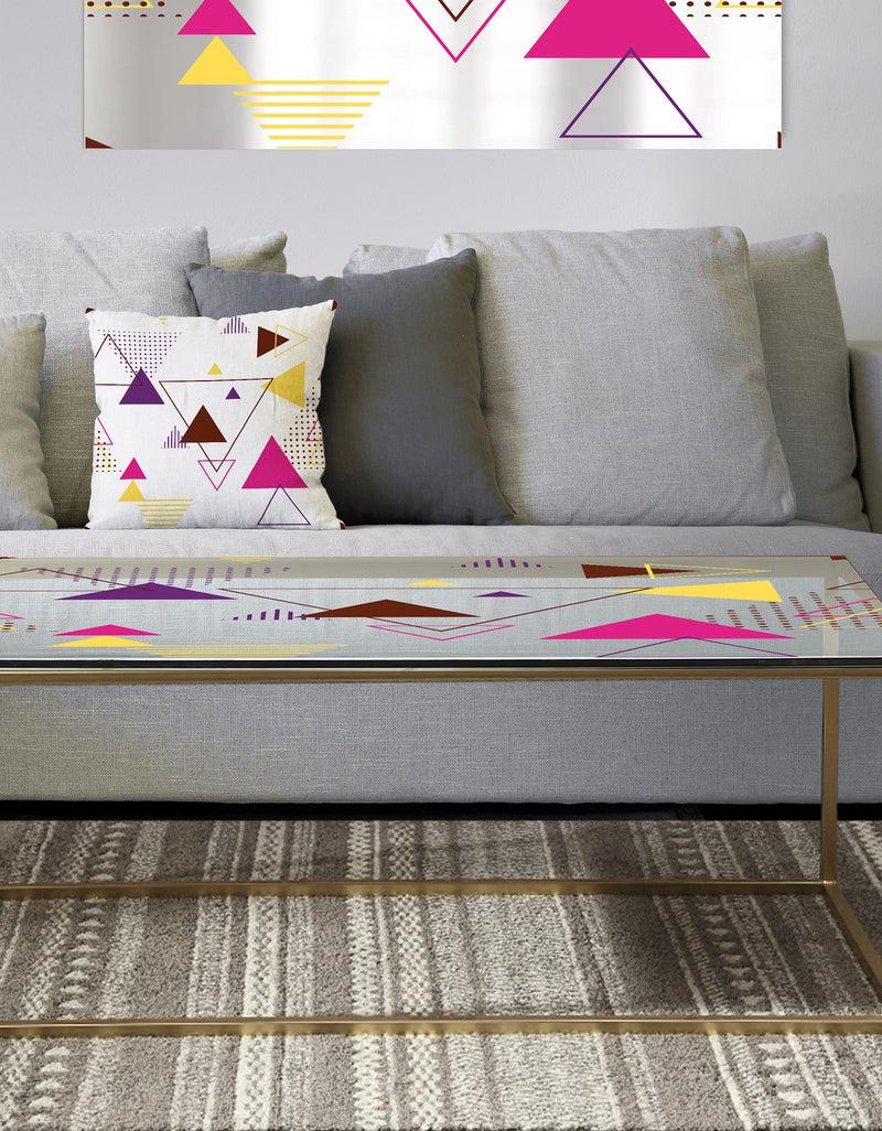 DesignQ Triangular Spacy Spheres 2 - Metal Modern Coffee Table