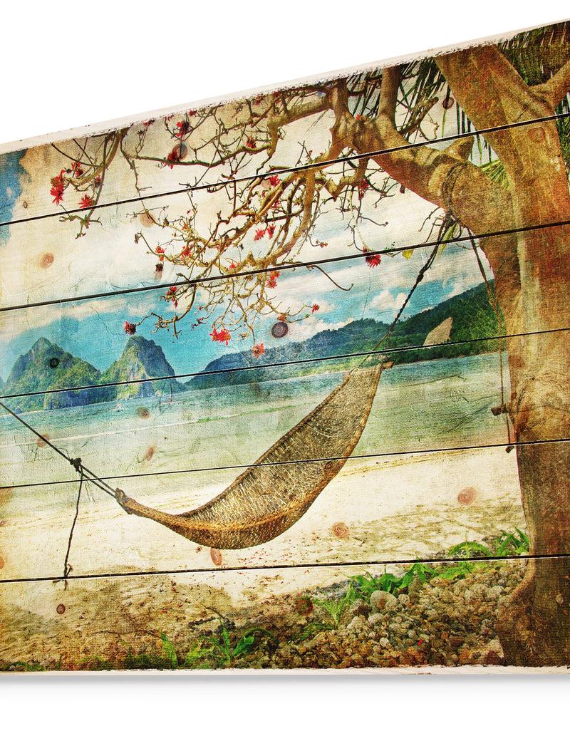 DesignQ Tropical Sleeping Swing - Digital Art Landscape Print On Natural Pine Wood